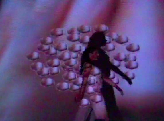 Electrocoreográficos”. Brisa MP-Cía. Caída Libre, Santiago de Chile, 2006